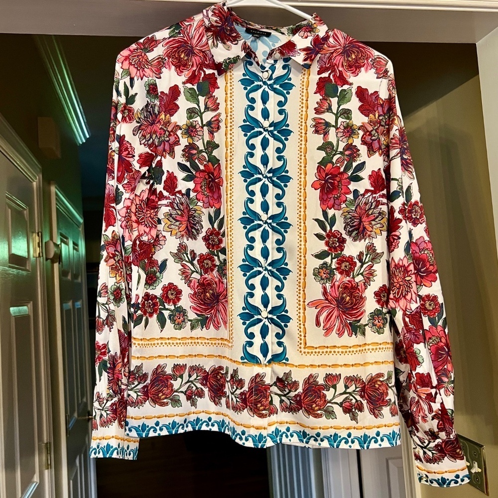 NWOT Talbots Silk Charmeuse Button Front Floral Blouse‎ Shirt Top Size XS